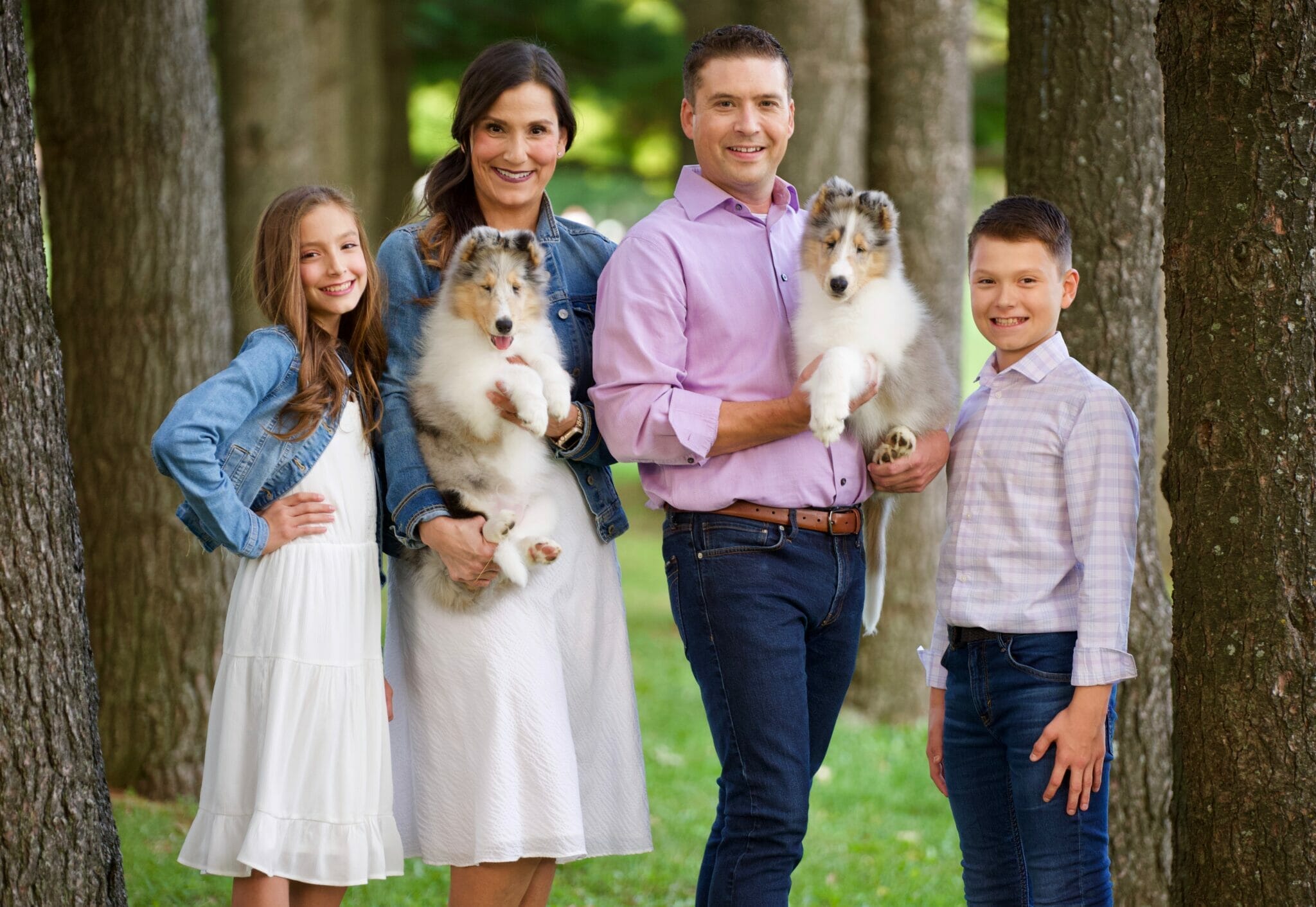 Matt Anita Stelter Family with Collie puppies